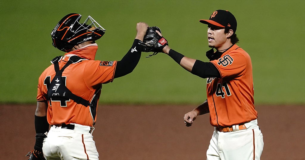 Flores Homers to Get Giants Going in 9-2 Win Over Rangers - CBS San ...