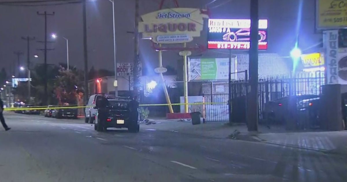 Man Shot To Death Outside North Hollywood Liquor Store CBS Los Angeles