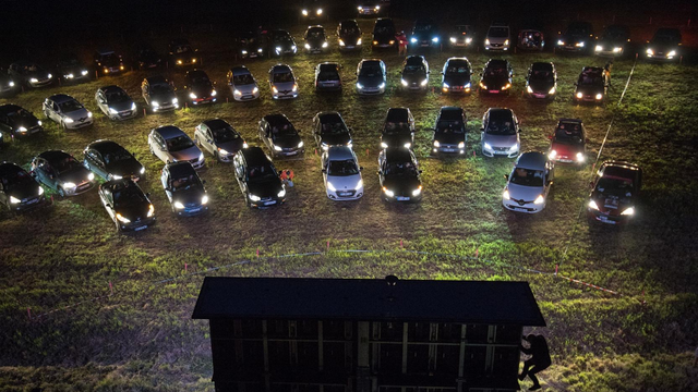 drive-in.png 