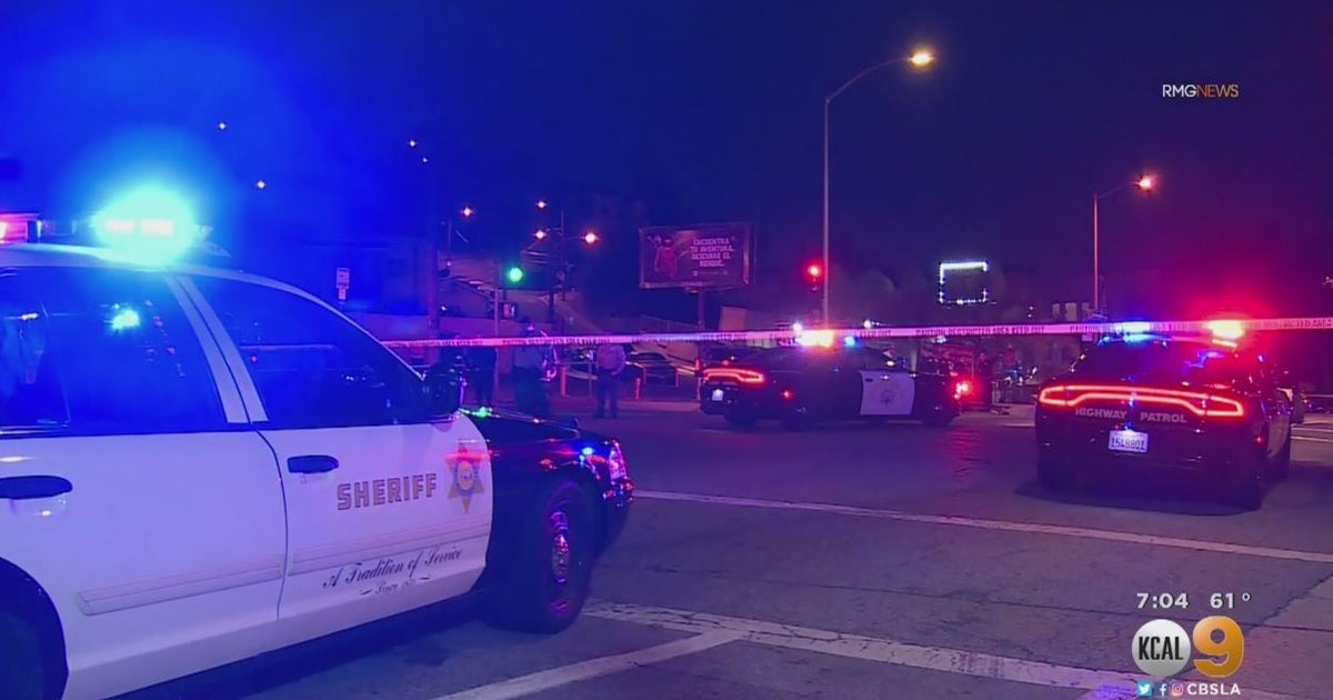 Skateboarder Killed In Crash Involving Metro Bus In East LA CBS Los