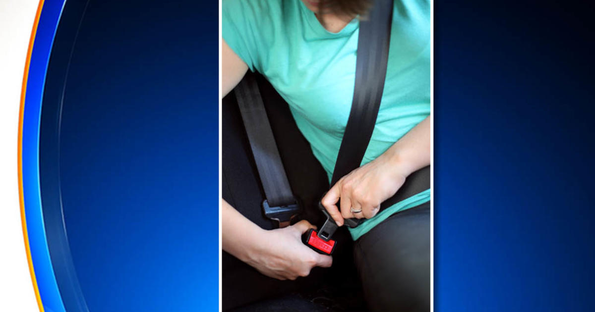 Cuomo Signs New Law Requiring All Passengers Age 16 And Up To Wear A Seat Belt Cbs New York