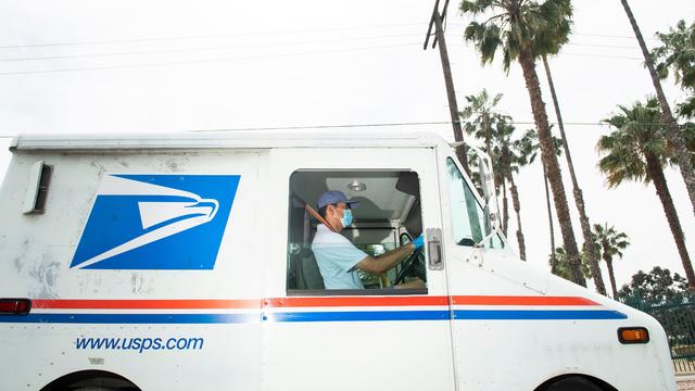 USPS Pauses Mailbox Removals After Customer Concern 