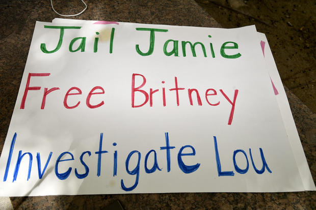 #FreeBritney Protest Outside Courthouse In Los Angeles During Conservatorship Hearing 