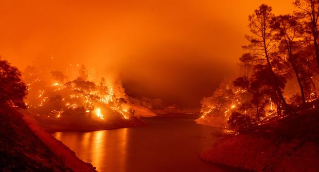 TOPSHOT-US-FIRE-CALIFORNIA-WILDFIRE-NAPA 