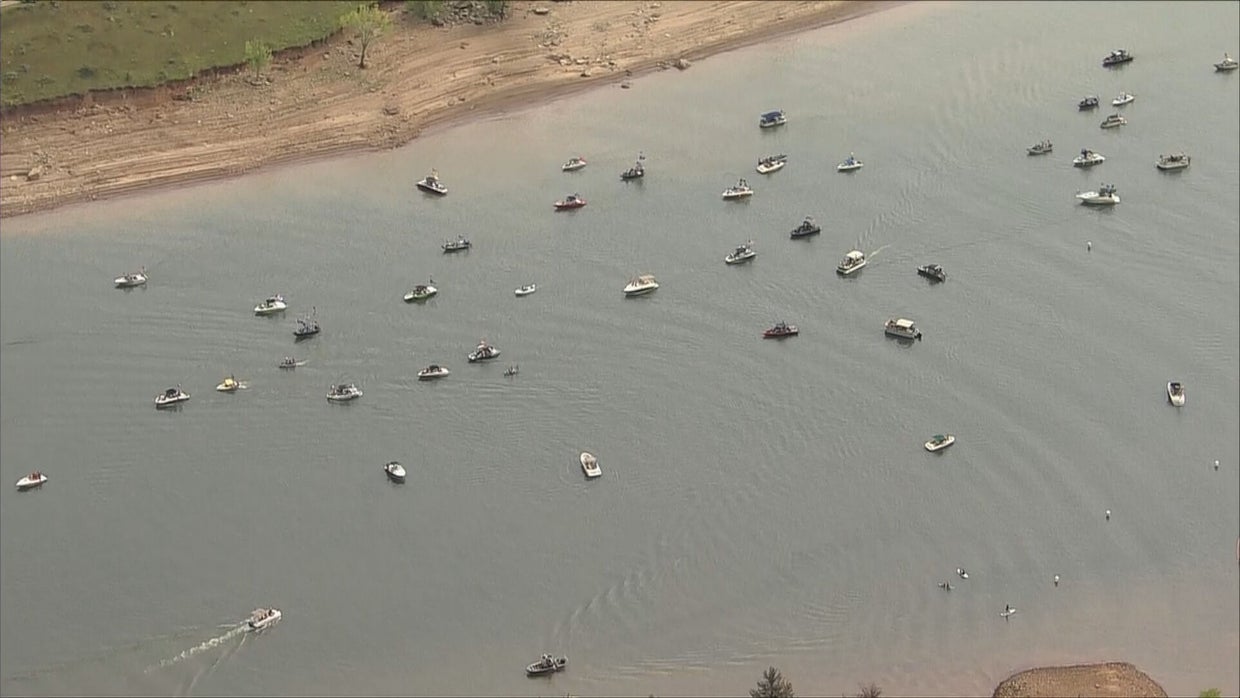 trump boat parade horsetooth reservoir fort collins 