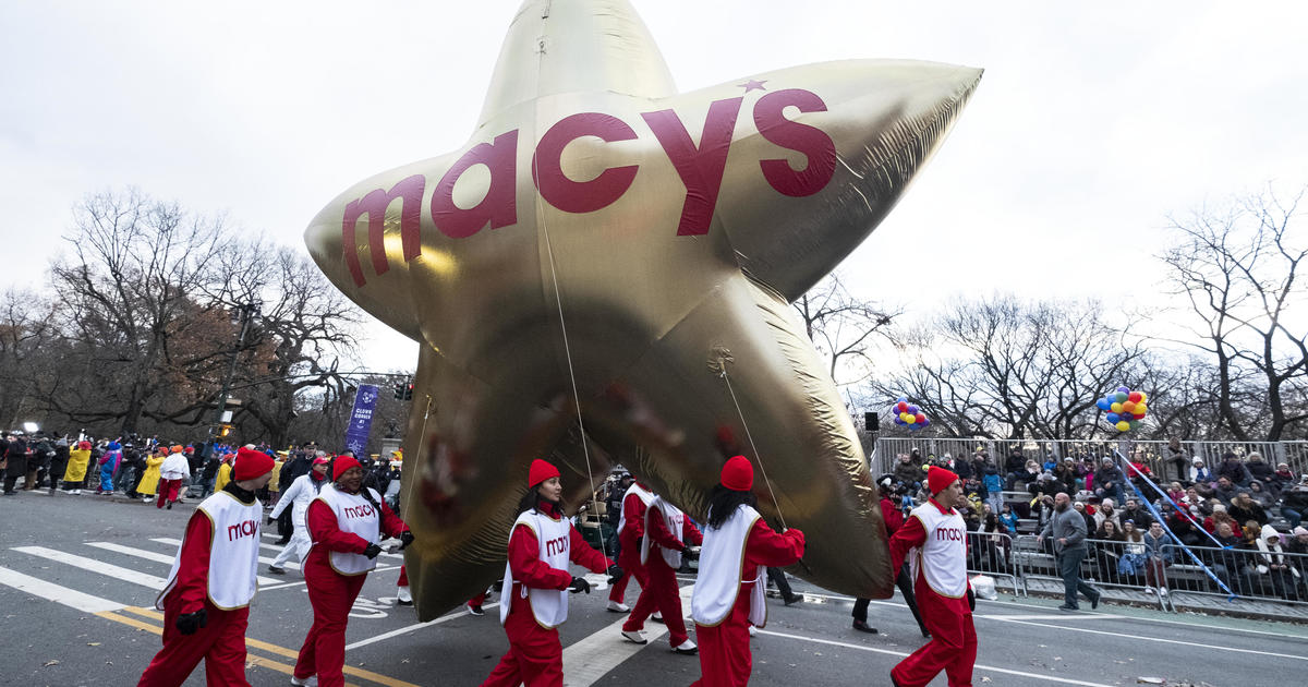 Macy's Thanksgiving Day Parade Returns With In-Person Viewing : NPR