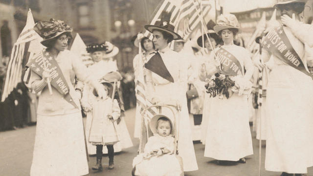 suffrage-march-1912-loc-1280.jpg 