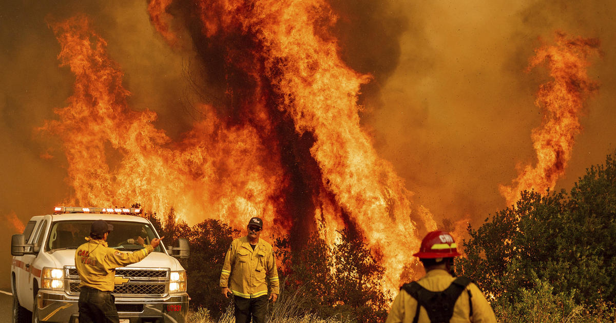 Historic California Wildfires Leave 7 People Dead More Than 1 Million Acres Burned Cbs News 9368