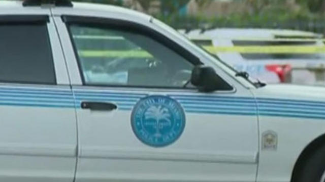 Miami-Police-Car-Generic-1024x576-1.jpg 