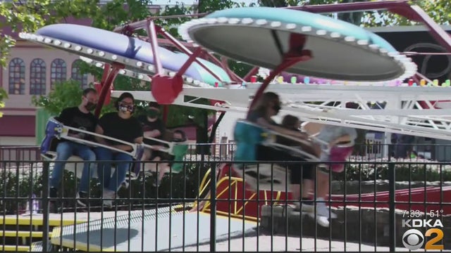 kennywood-park-mask-wearers.jpg 