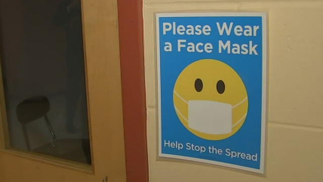 Facemask-sign-Boston-School.jpg 