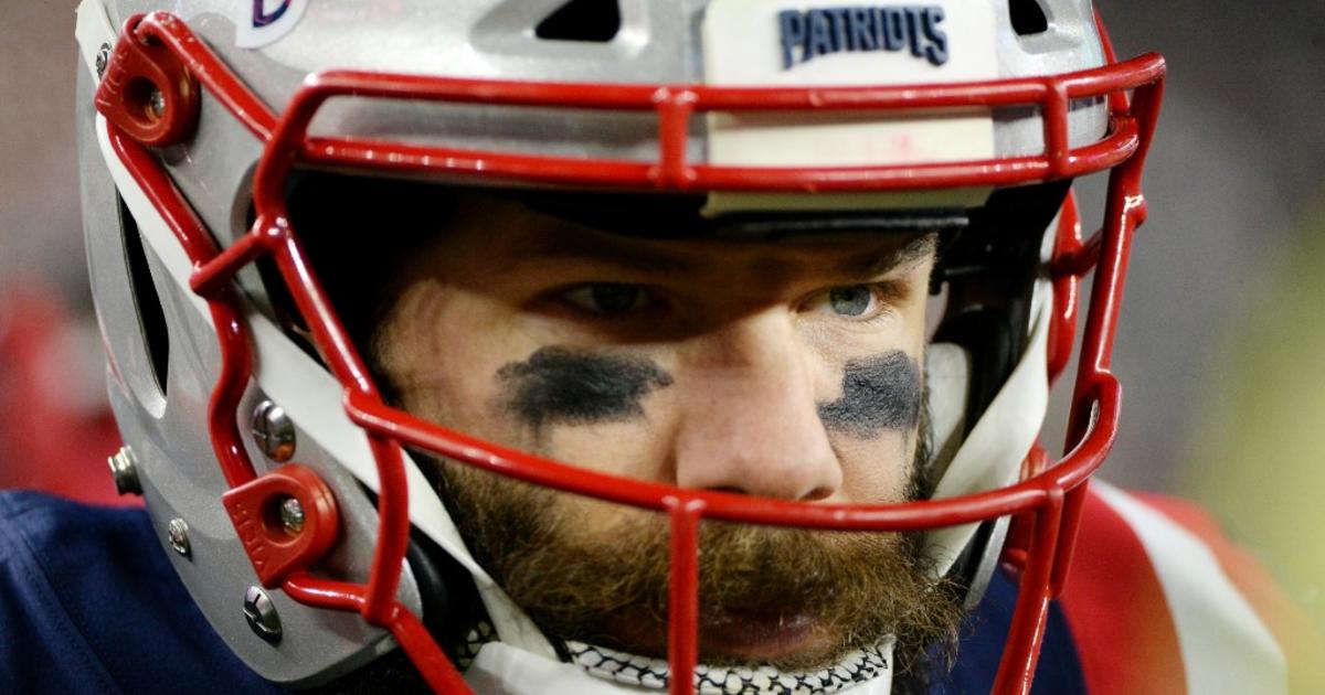 Julian Edelman shows up to practice in Bruins jersey, sparks mass  projectile vomit pandemic, This is the Loop