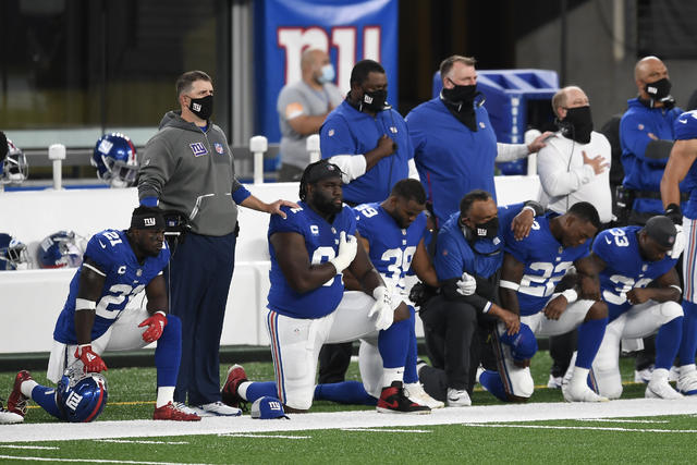 Many Giants continue to kneel during anthem on Opening Night, team