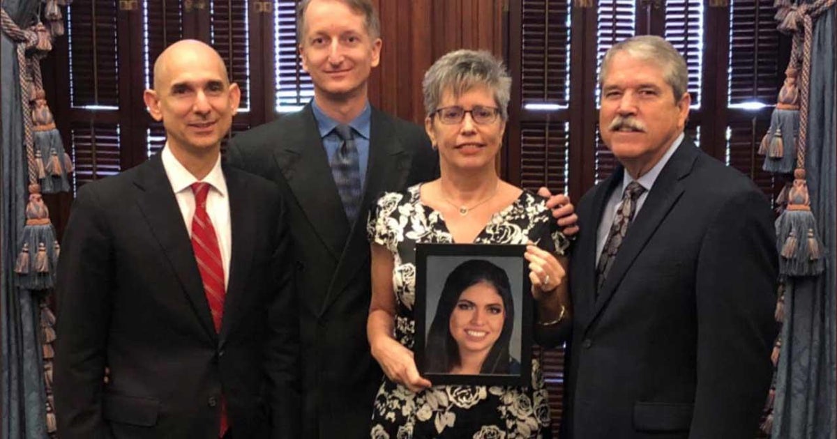Cayley Mandidi's mother uses grief for good with CLEAR Alert law for missing adults in Texas - Vimarsana News