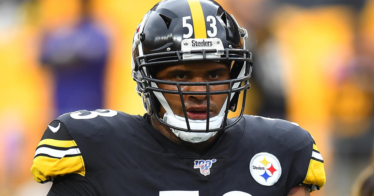 Steelers player honors fallen officer on helmet