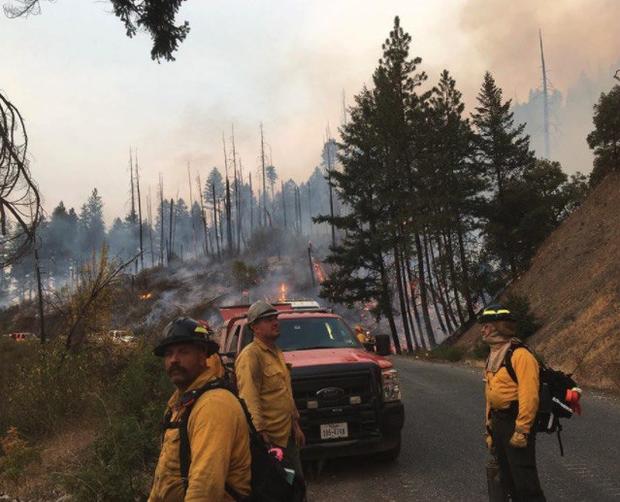 Fort Worth firefighter team helping battle Northern California wildfire 