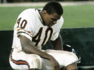 Brian's Song' showed the true greatness of NFL legend Gale Sayers - The  Boston Globe