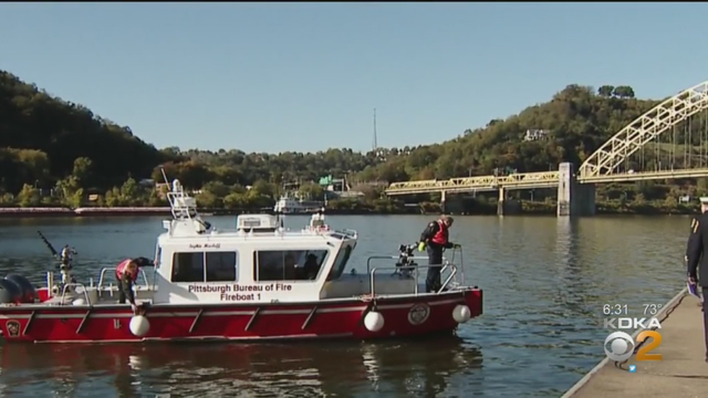 pittsburgh-fireboat.png 