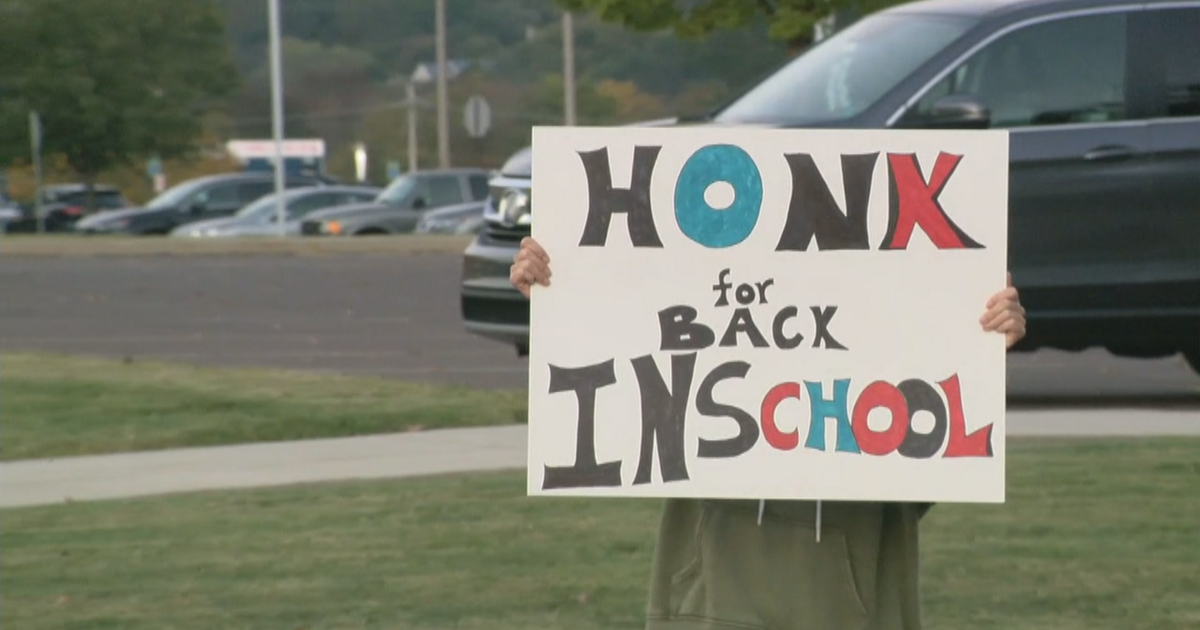 Group Of SpringFord School District Parents Call For End To AllVirtual Learning CBS Philadelphia