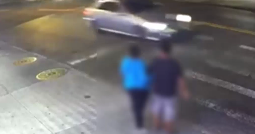 Police 3 Shot With Paintballs From Moving Car On Staten Island CBS