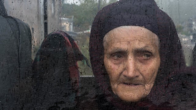 Displaced Civilians Arrive In Armenia As Nagorno-Karabakh Clash Grows 