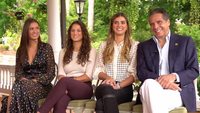 cuomo-and-daughters-b-1280.jpg 