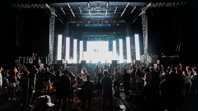 The Chainsmokers, In The Know Experiences 