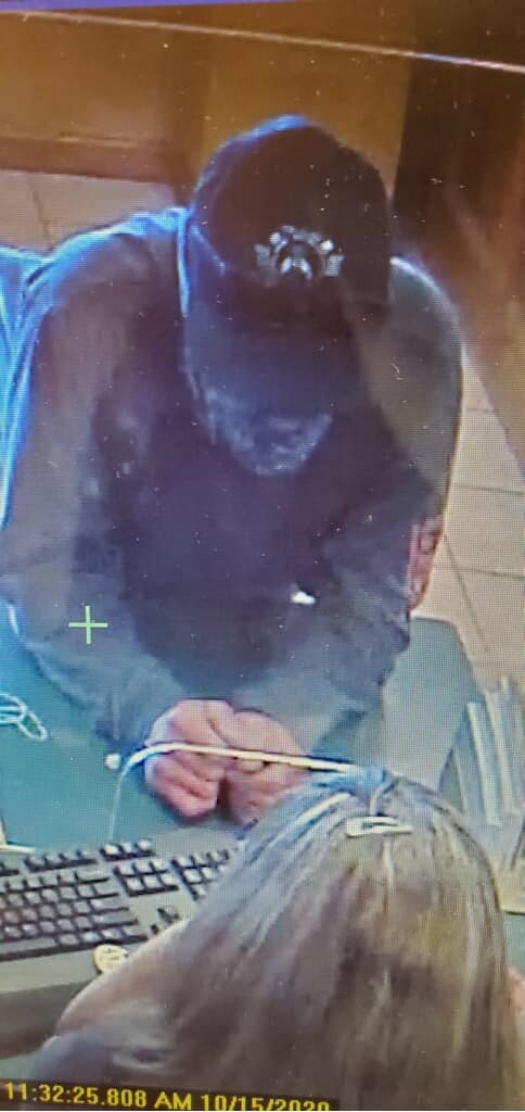 Suspect At Large After Bank Robbery In Sutter Creek - CBS Sacramento