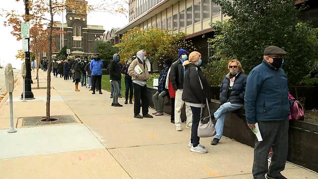 Milwaukee-Early-Voting.jpg 