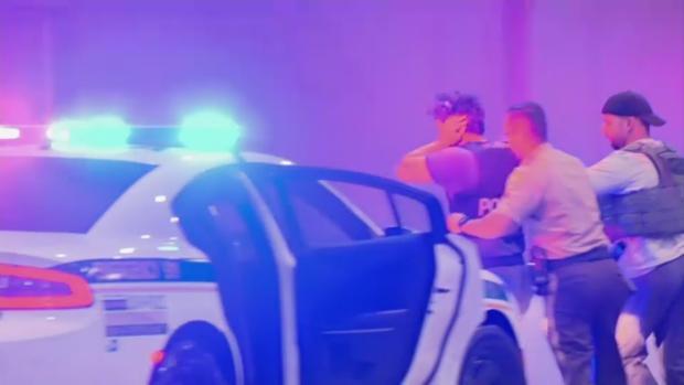 Miami-Dade Police Officer Shot Hospital 