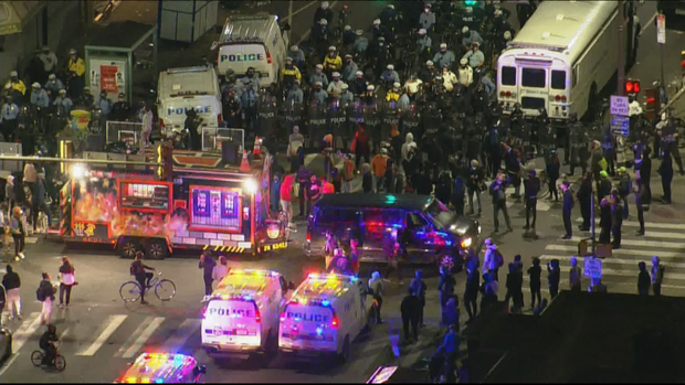 lns-west-philly-protests_frame_31817.png 