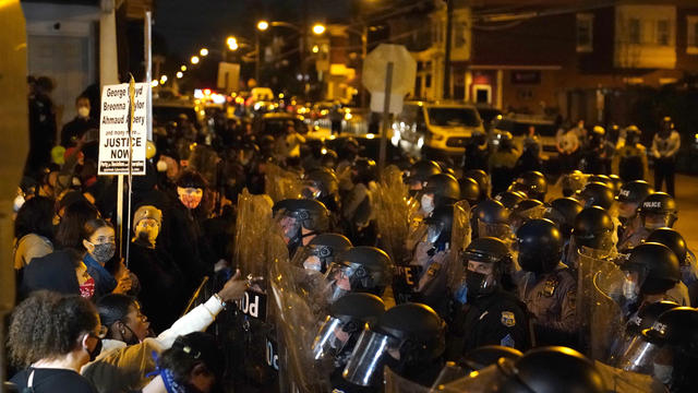 APTOPIX Philadelphia Police Shooting 