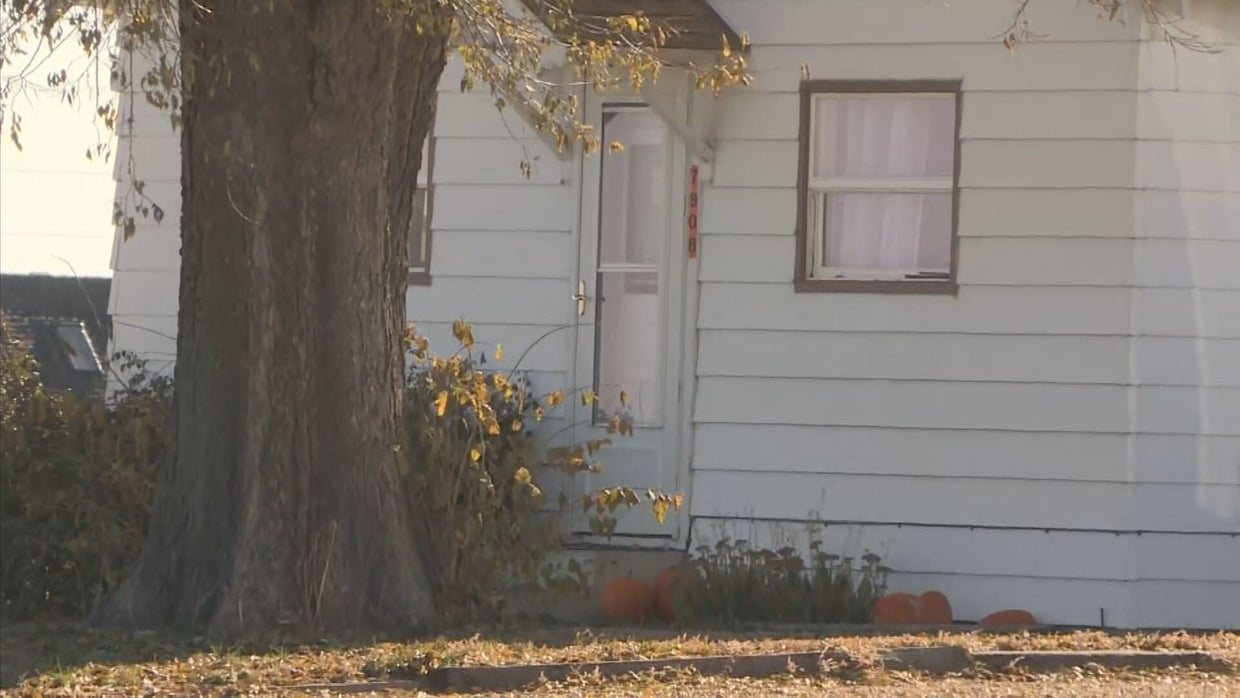 Windsor Murder Scene- Thomas raw.new.03_frame_0 