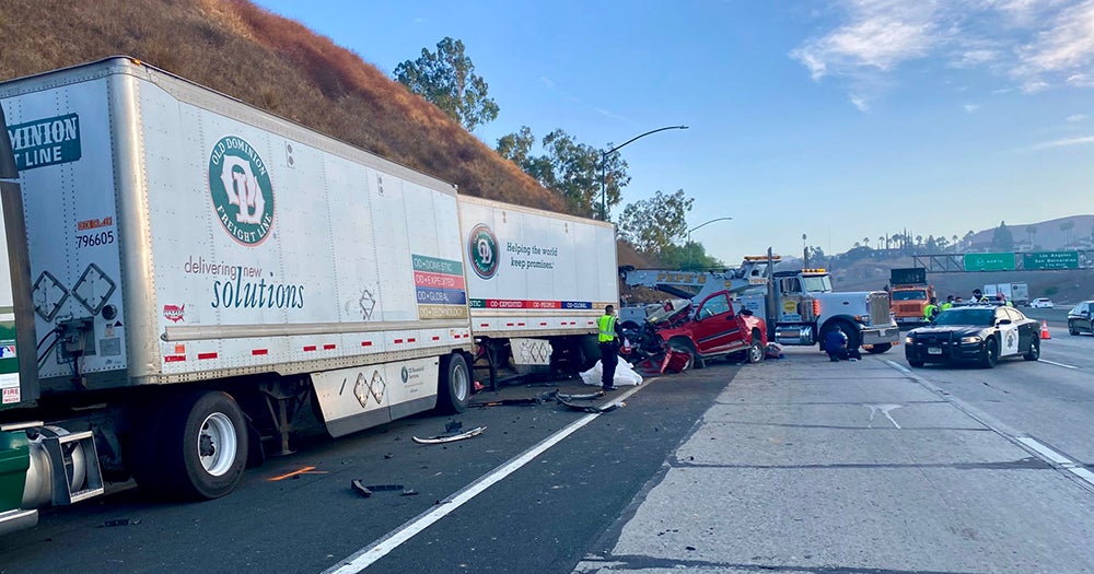 3 Killed In Big Rig Crash On Southbound 57 Freeway In Pomona - CBS Los ...