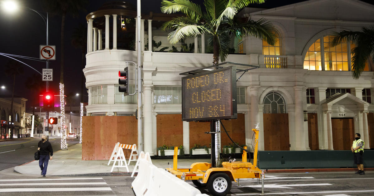 Rodeo Drive Beverly Hills Businesses Temporarily Closed Amid Coronavirus  COVID-19 Pandemic