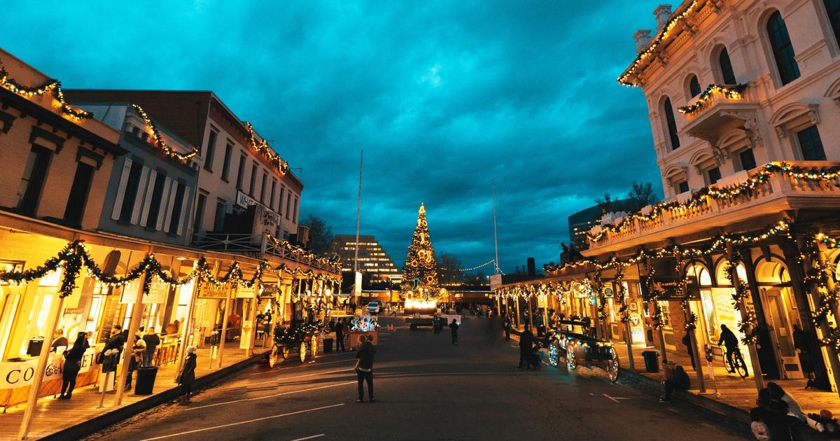 Old Sacramento's Christmas Tree To Be Delivered Next Week CBS Sacramento