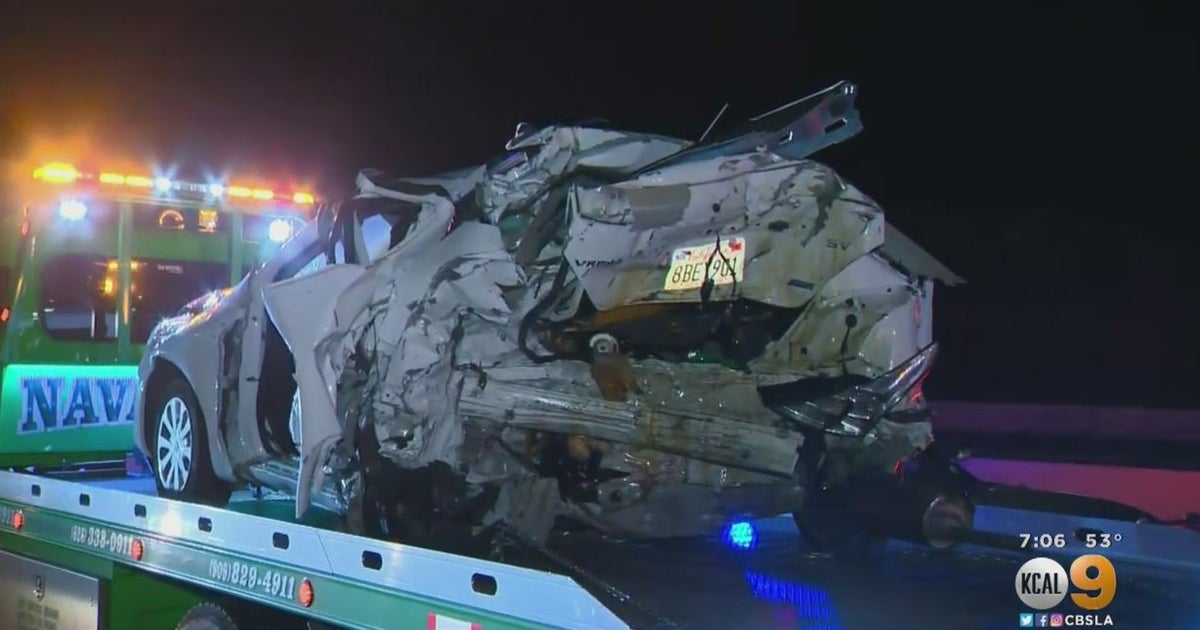 2 Killed In Violent Crash On 10 Freeway In Covina - CBS Los Angeles