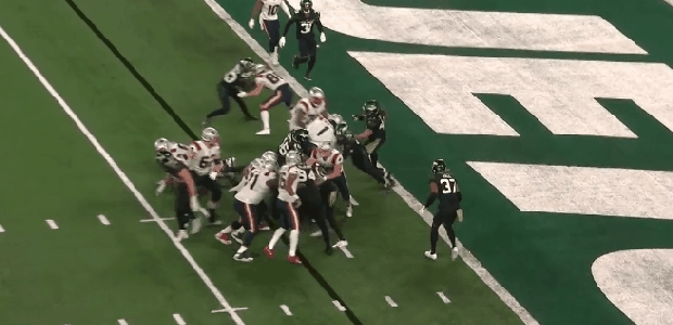 Cam stretch for goal line 