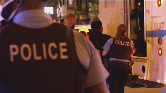 ChicagoPolice1110.jpg 