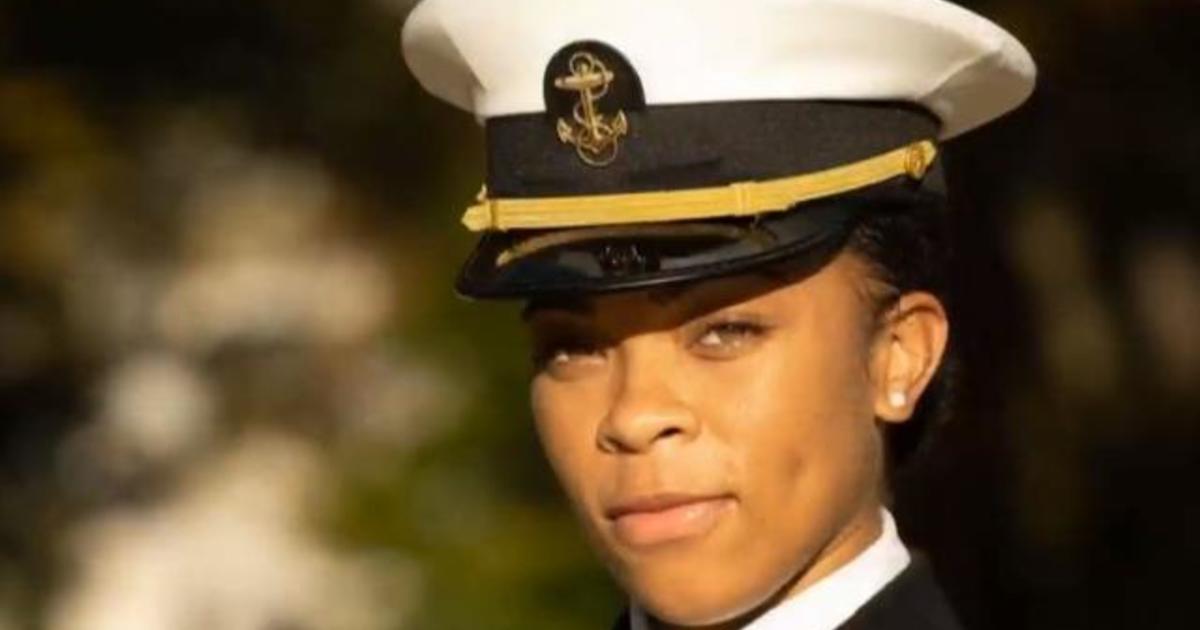 U S Naval Academy Names First Black Female Brigade Commander Cbs News