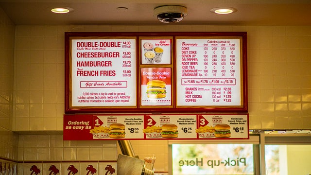 in-n-out-burger-10.jpg 