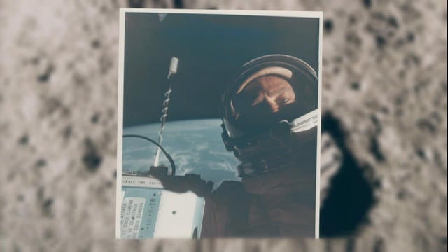 cbsn-fusion-first-selfie-from-space-goes-up-for-auction-thumbnail-592916-640x360.jpg 