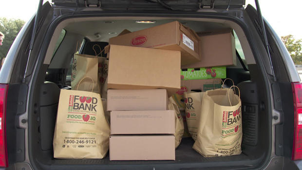 food-bank-groceries-in-trunk-of-car-620.jpg 