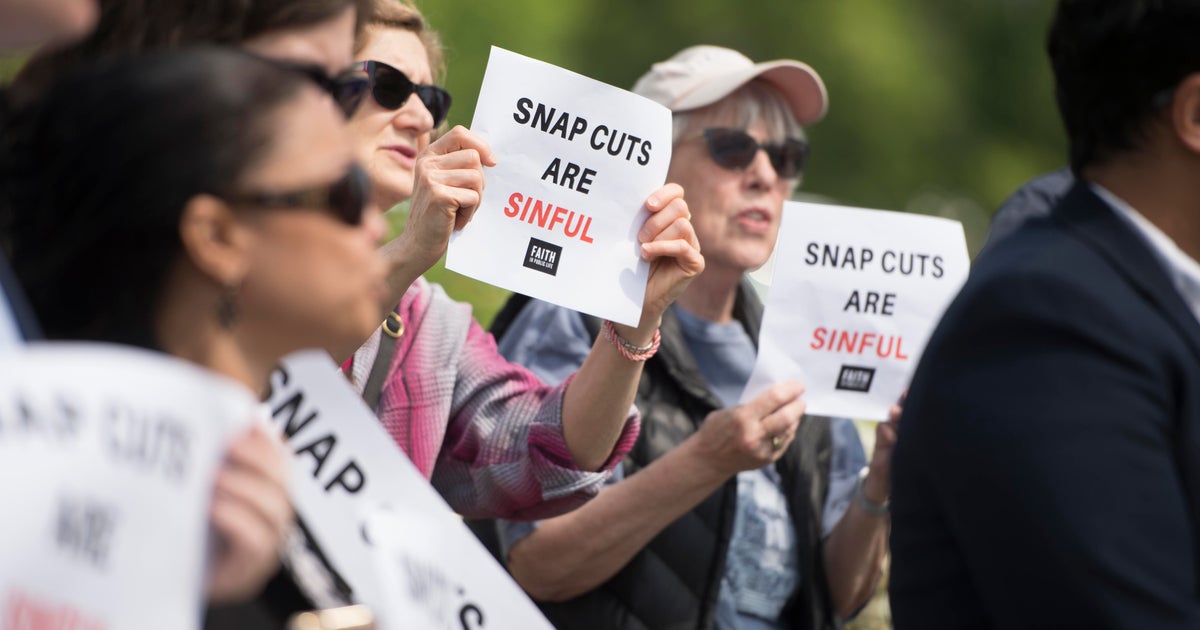 Trump administration wants to cut food stamps to thousands of seniors ...