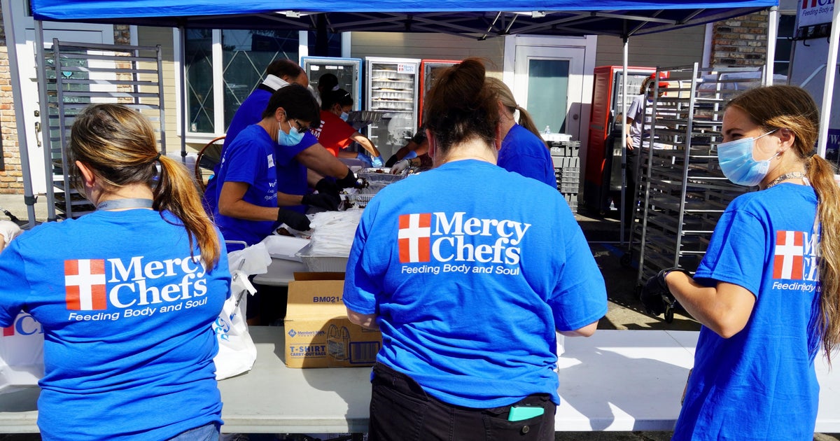 Mercy Chefs provides Thanksgiving meals to hurricane victims in ...