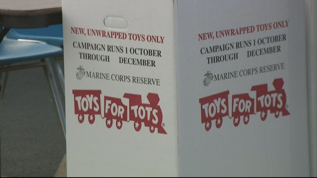 toys-for-tots.jpg 