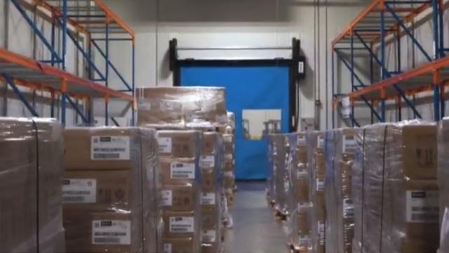cbsn-fusion-cargo-companies-balancing-how-to-ship-covid-vaccine-and-record-online-orders-ahead-of-holiday-season-thumbnail-598163-640x360.jpg 