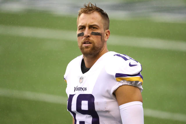 Carolina Panthers, ex-Minnesota Vikings WR Adam Thielen agree to 3-year  deal 