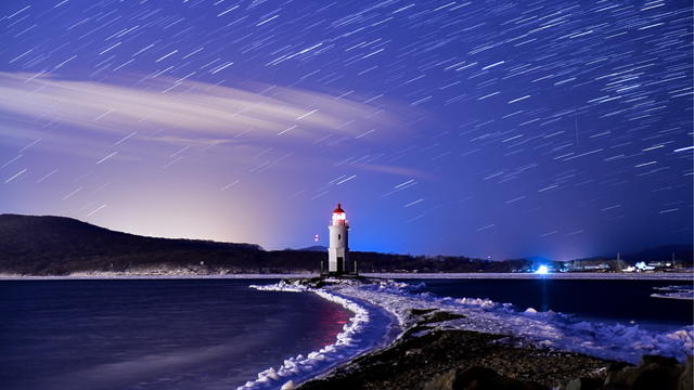 Geminids meteor shower in Vladivostok, Russia 