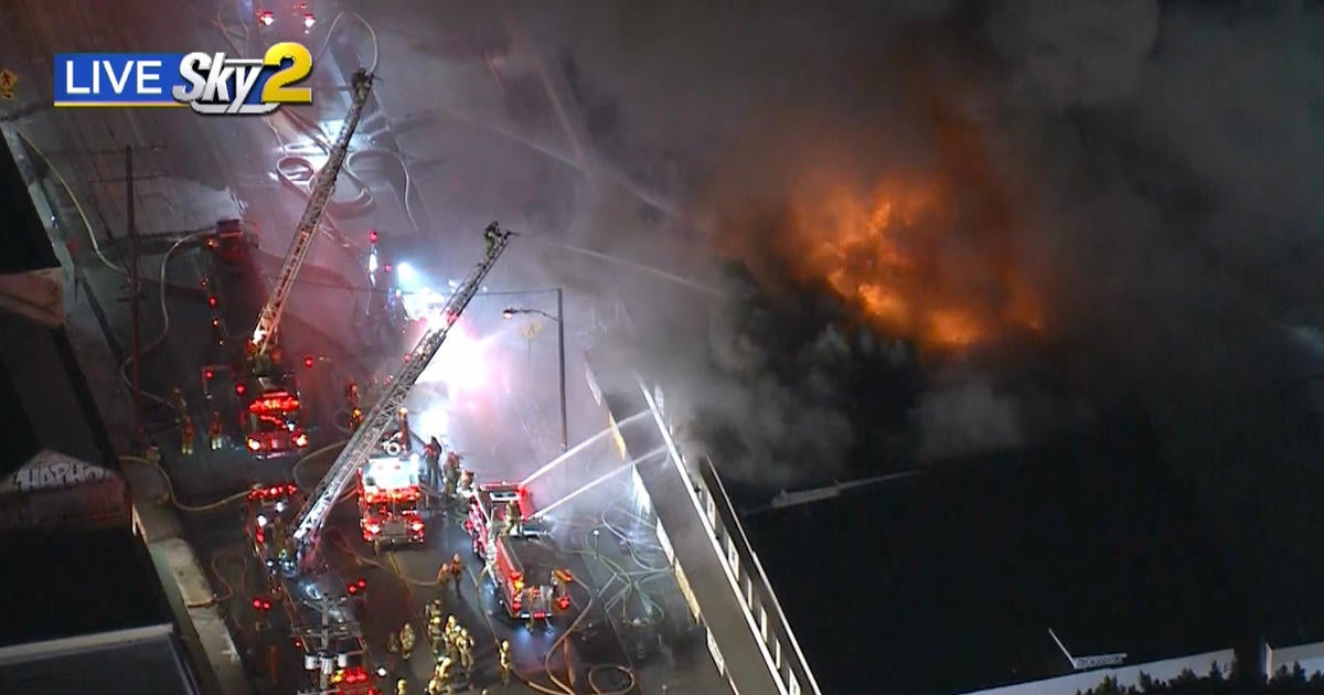 Fire Crews Extinguish Greater Alarm Fire At DTLA Commercial Building ...